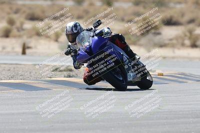 media/Oct-02-2025-Racers Edge (Thu) [[2c91cb6ab3]]/3-B Group/Session 3-Turn 16 (12pm)/